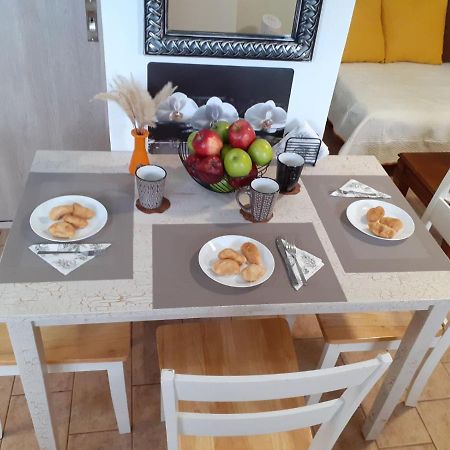 Stone Clock'S House Apartment Nafpaktos Bagian luar foto