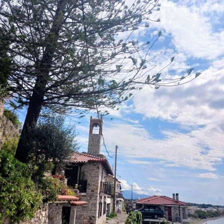 Stone Clock'S House Apartment Nafpaktos Bagian luar foto
